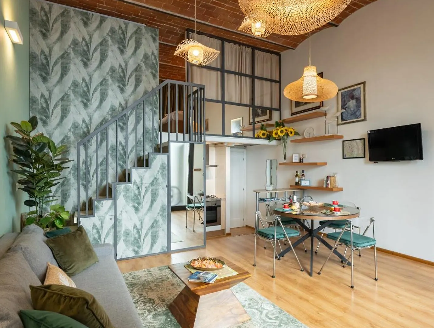 Apartment Metropolitan Loft: Florence City Center Base with Local Charm