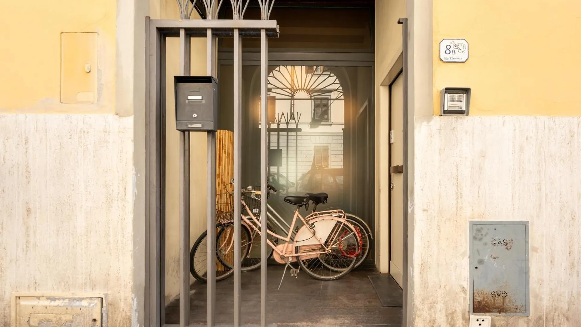 Apartment Metropolitan Loft: Florence City Center Base with Local Charm